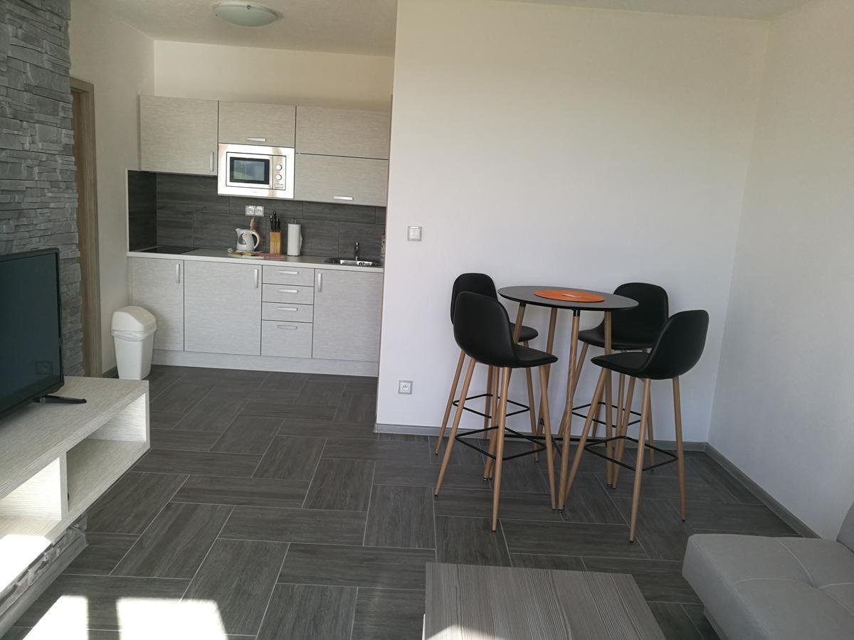 Apartmany 154 ลิปโนนัดเวิลตาวู ภายนอก รูปภาพ